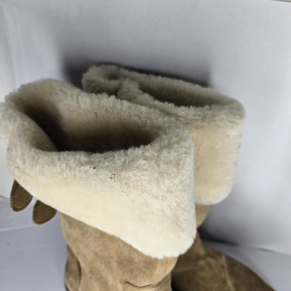 UGG BECKHAM SUEDE CHESTNUT BOOTS SIZE 7 Double Buckle Shearling Cuff - Picture 6 of 7